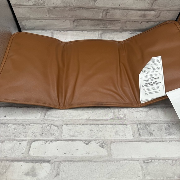 Beis Changing Pad - Picture 2 of 4